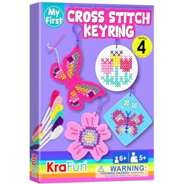 Imagem de KRAFUN Kits de ponto cruz para crianças iniciantes, 4 chaveiros de costura cruzada, artes e artesanato com borboleta e flor, kit de bordado de bordado para meninas de 5 a 13 anos, berloques de mochila