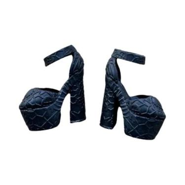 Imagem de Boneca Monstro Em Escala 1/6 Com Sapatos De Salto Alto, Botas E Sandál
