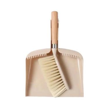 Imagem de Conjunto De Vassoura E Pá Compactos Com Cabo De Madeira E Cerdas Natur