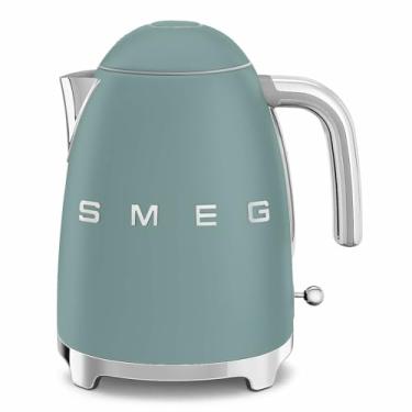 Imagem de SMEG Chaleira elétrica de 7 xícaras estilo retrô dos anos 50 com desligamento automático, base removível e indicador de água (jade)