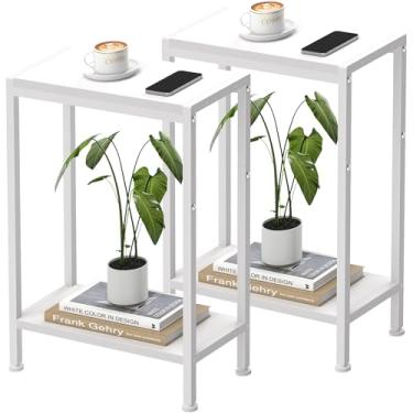 Imagem de Mesa lateral estreita para pequenos espaços, mesa de canto pequena de 2 camadas com suporte de prateleira, mesa de cabeceira fina, mesa de sofá de lanche skinny na sala de estar, quarto, escritório