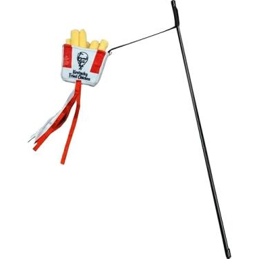 Imagem de Varinha de erva-dos-gatos com tema KFC Fries da Ethical Pet