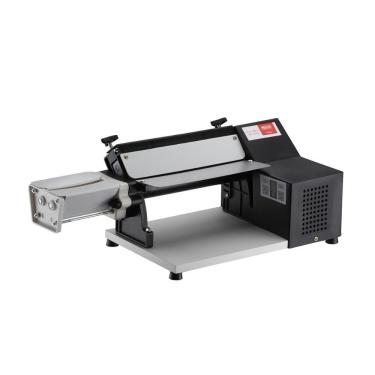 Imagem de Cilindro Elétrico 28 cm Preto Com Cortador Talharim Bivolt 1007 - Malta Bivolt