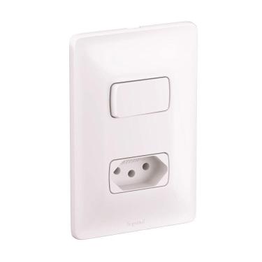 Imagem de Interruptor Simples + Tomada 2p + T 10a 250 Volts 4x2 Zeffia - 680112 - Pial Inter.simples+tomada 2p+t 10a 250v 4x2