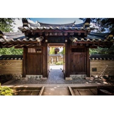 Imagem de Yeele 2,1 x 1,5 m, estilo asiático, jardim, porta de madeira para fotografia, casa com telhado de azulejo, fundo de entrada de parque, edifício tradicional, para férias, viagem, retrato, sessão de