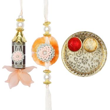Imagem de Rakhi For Brother Conjunto de 2 Rakhi para Bhai Bhaiya Veera Rakhi Pulseira de fio Dora para Raksha Bandhan pacote de presente com suporte Tilak Copra Cow Kumkum Prato Prato Prato para Puja Indian