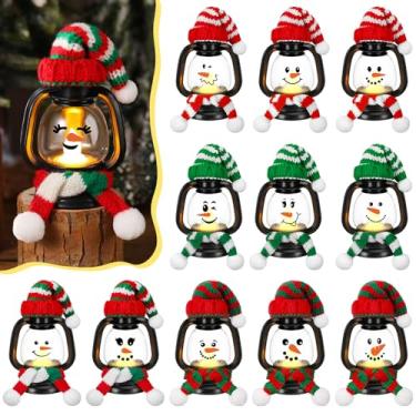 Imagem de Ferraycle Pacote com 12 mini lanternas de Natal para decoração de boneco de neve com chapéus e cachecóis de inverno pequena expressão lâmpada pendurada em massa mesa de Natal centro de mesa decorativa