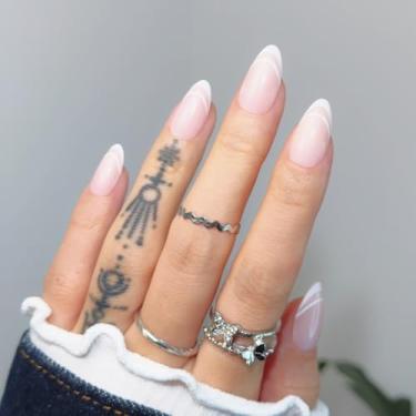 Imagem de Ellie Vincy Press-On Nails – French Double Line Almond Shape | Minimalist Chic Design | Reusable & Durable | 30-Piece Nail Kit with Glue & Sticky Tabs | 15 Sizes for a Perfect Fit