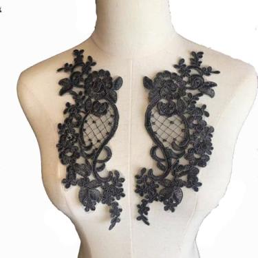 Imagem de Lmlliang 1 par de apliques de flores de renda – acabamento de renda bordado com motivo floral costurado para roupas DIY, vestidos de casamento, artesanato e decorações, preto
