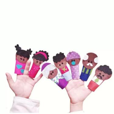 Imagem de Dedoche de feltro família preta kit com 7 - BRINQUE E LEIA