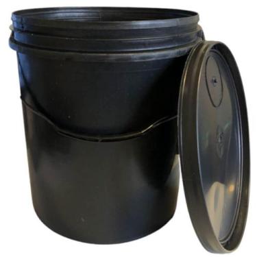 Imagem de Balde com Tampa Preto Reciclado 16 Litros - 57 - RS PLAST