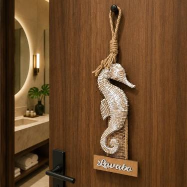 Imagem de Enfeite de Parede Cavalo Marinho Pendente em MDF para Banheiro e Lavabo 50cm Marrom