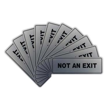 Imagem de All Quality Padrão não é uma placa de parede ou porta de saída - Material durável | Fita de espuma dupla face | Uso versátil | - Prata - Pequena (pacote com 10)