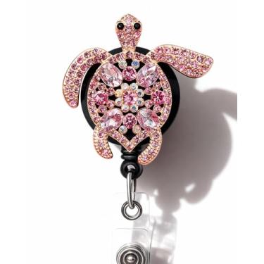 Imagem de Ascrafter Porta-crachá de tartaruga rosa, carretel de crachá retrátil para mulheres enfermeiras professoras, clipe de crachá de identificação personalizado, crachá giratório de jacaré