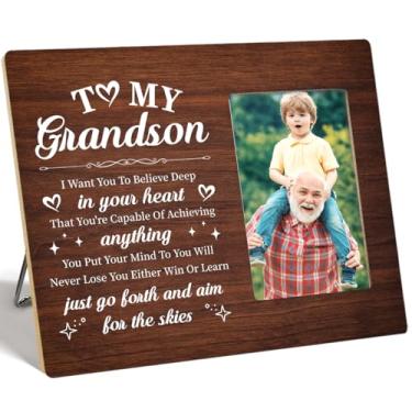 Imagem de OTINGQD Porta-retrato para netos, presentes para netos da vovó, presente de formatura de aniversário de Natal para neto, para meu neto, moldura de madeira