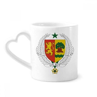 Imagem de Caneca com emblema nacional da África do Senegal Caneca de café cerâmica copo de coração de vidro