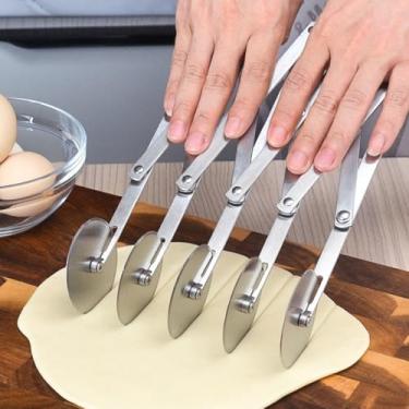 Imagem de MTOMDY Faca de pastelaria de 5 rodas, fatiador de espaguete e macarrão, fatiador de pizza de aço inoxidável, várias ferramentas de cortador de rolo de macarrão, cortador de faca de pizza ajustável