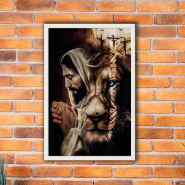 Imagem de Quadro Decorativo Jesus Orando Leão e Cruz 60x40 com Moldura - Essenci