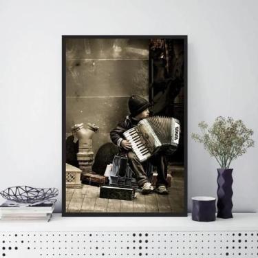 Imagem de Quadro Menininho Com Sanfona 33X24Cm - Madeira Preta - Quadros On-Line
