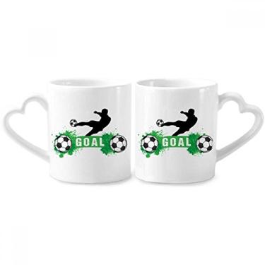 Imagem de Conjunto de canecas de porcelana para casais com texto esportivo de futebol e futebol Penalty kick de coração de cerâmica