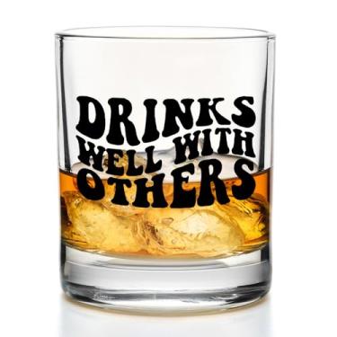 Imagem de Yomisex Copos de uísque engraçados de 290 ml, presentes de bebida para mulheres e homens, bebidas bem com outros copos de pedras antiquados para beber bourbon escocês coquetel licor vodka