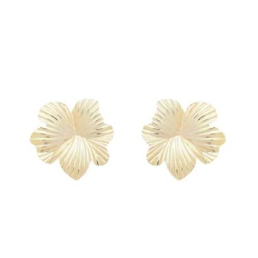 Imagem de Brinco raissa matelado flor folheado a ouro 18k - PIUKA, Ouro 18k, 6 M
