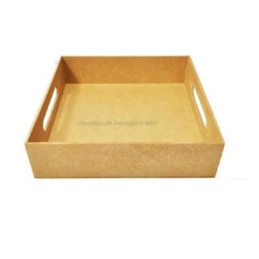 Imagem de Bandeja Quadrada com Alça Lateral 21x21x5 Mdf Madeira - ATACADÃO DO AR