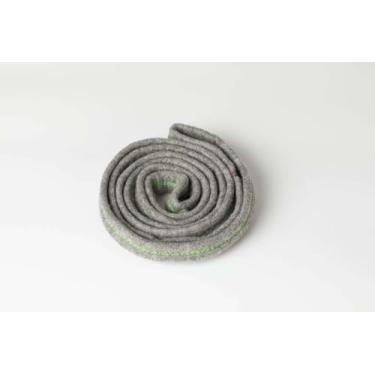 Imagem de A nova peça de vedação de feltro para secadora 2025 137565300 é compatível com secadores Electrolux, Frigidaire, Crosley e Kenmore e substitui AP5688406, 3015913, PS7783962 e EAP7783962