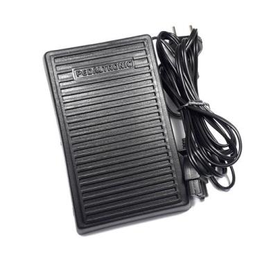 Imagem de Pedal Reostato 110V Para Máquina Singer Facilita Pro 2818 2868 2918 29