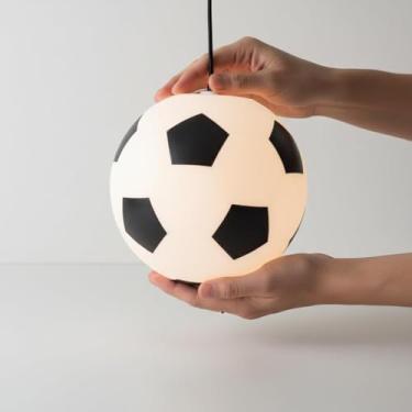 Imagem de Luminária Pendente Soccer Ball - Bola de Futebol 25cm | Lustre Criativo em Polietileno | Decoração Quarto Infantil, Jogos e Bar Temático