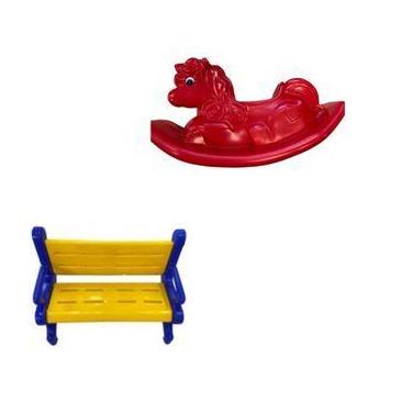 Imagem de Playground com Banco Plástico e Unicórnio  Diversão Garantida para Cri