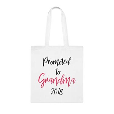 Imagem de Promoted To Grandma 2018 Tote bag, Grandma Gift, Grandma idea, Gift For Grandma, Grandma Shoulder Bag, Grandma Reusable Bags, Gift for Grandma of Favorite Grandkids, Branco