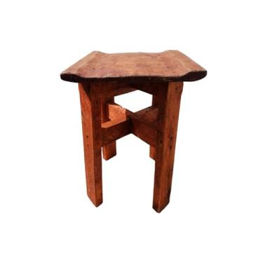 Imagem de Banco Rústico em Madeira de Eucalipto Tratado, Design Natural, Verniz para Área Interna e Externa