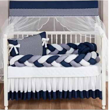 Imagem de Kit Berço Tranças Cheias + Almofada Nó 11 Peças Azul Marinho - Beatriz