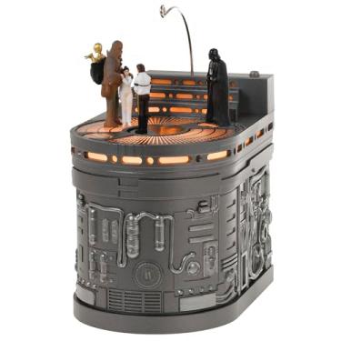 Imagem de Hallmark Keepsake Enfeite de Natal, Star Wars: The Empire Strikes Back Into The Carbon Freezing Chamber com luz, som e movimento, presentes para fãs de Star Wars