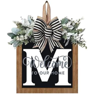 Imagem de Guirlanda de porta da frente com sobrenome de 35 cm, guirlanda de porta de boas-vindas com 26 letras para porta da frente externa, guirlanda de boas-vindas e eucalipto e laço adequado para todas as