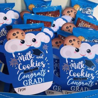 Imagem de Etiquetas de presente de biscoitos e leite, decorações engraçadas de lembrancinhas de festa infantis, dia dos namorados, aniversário, Páscoa, formatura, chá de bebê, decoração de presentes de Natal