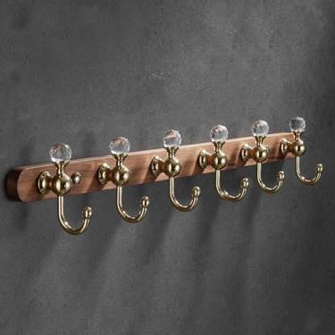 Imagem de QHFTREX Cabide de alumínio montado na parede com ganchos autoadesivos para roupão de banho, toalha, chaves, bolsas, gancho de madeira, acabamento dourado (50 cm) poderosamente