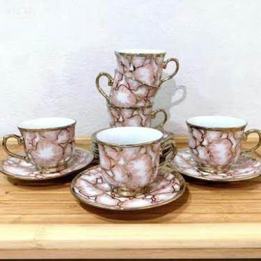 Imagem de Jogo de Xícaras com Pratos de Cerâmica – Design Elegante com Detalhes Decorativos, Conjunto para Café e Chá, Ideal para Reuniões Domésticas e Presentes (Modelo - 9-rosa (85mL))