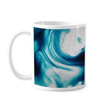 Imagem de Caneca abstrata de pigmento azul líquido transparente cerâmica xícara de café porcelana louça
