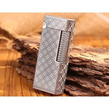 Imagem de WDMART - Isqueiro mecânico de titânio TC4 • Isqueiro de óleo de chama macia retrô • Isqueiros de querosene de chama aberta e fresca, abertura com um clique • Modelo: Flame Spirit (JX)