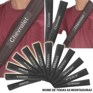 Imagem de Capa almofada protetor de cinto de segurança com o nome das montadora 