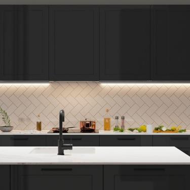 Imagem de Perfil Para Fita De Led Sobrepor Taschibra Sope Com 1,5 Metros Preto