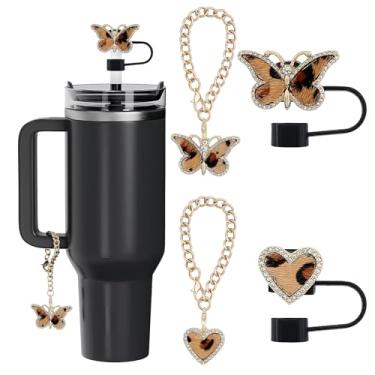 Imagem de Orehymbe Conjunto de acessórios de leopardo compatível com copo Stanley de 850 g 1,134 g com alça, incluindo 2 tampas reutilizáveis de cobertura de palha de 10 mm e 2 peças de pingentes de corrente