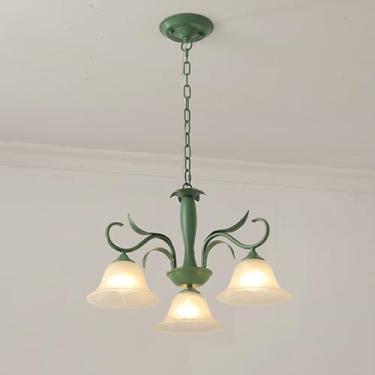 Imagem de Lustre moderno de vidro leitoso com 5 luzes para sala de jantar, grande luminária pendente verde, lustre vintage floral, luminária de teto estilo fazenda nórdica para quarto, sala de estar,