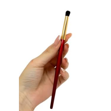 Imagem de Pincel Profissional para Esfumar Sombras – Cerdas Macias e Densas para Transições Suaves – Acabamento Natural e Precisão nos Olhos – Maquiagem Essencial de Qualidade Premium – UrbanSkullShop