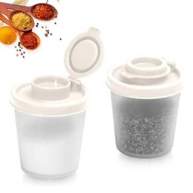 Imagem de Conjunto de saleiro e pimenteiro, 2 peças de mini coqueteleiras de plástico com tampas à prova de umidade, potes de temperos herméticos transparentes para acampamento, piquenique, viagem (tamanho