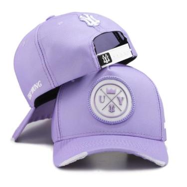 Imagem de Boné Feminino Lilás Original Use Young Fechado com Bordado e Rasgadinh