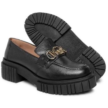 Imagem de Mocassim Feminino Couro Sola Plataforma Tratorada Metal cor Preto - Ip
