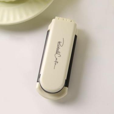 Imagem de Escova de cabelo prática dobrável para viagem, escovas pequenas leves para cabelo com um espelho removível, pente de bolso feminino portátil com cerdas flexíveis para viagens, uso diário (branca)